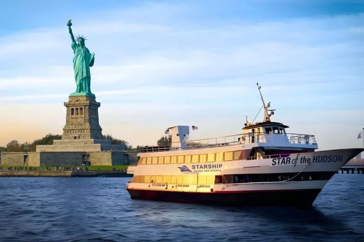 New Year's Eve Cruise | Star of the Hudson